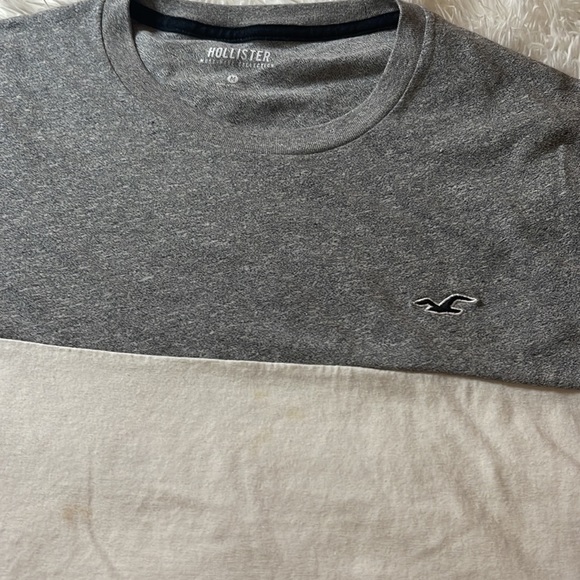 2 tone t-shirt from Hollister - Picture 4 of 4